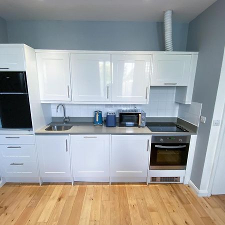 2 Bedroom Flat - 2 Bath - 15 Min Camden Town London Bagian luar foto